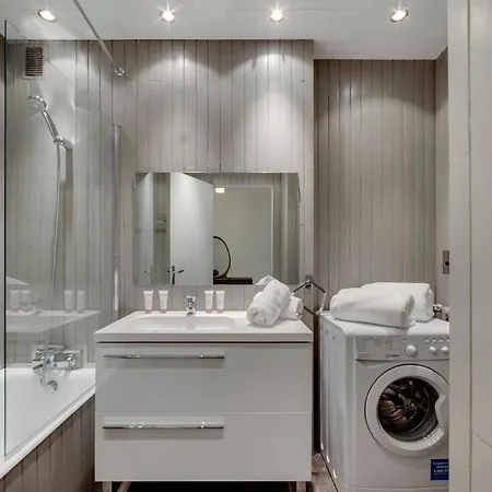 Apartment T2 De Standing Au Pied Des Pistes, 4 Pers., - Fr-1-567-89 *
